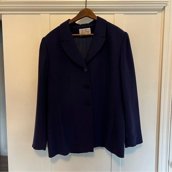 Le Suit Dark Blue Blazer and Skirt Set with Geometric Scarf - Picture 4 of 8